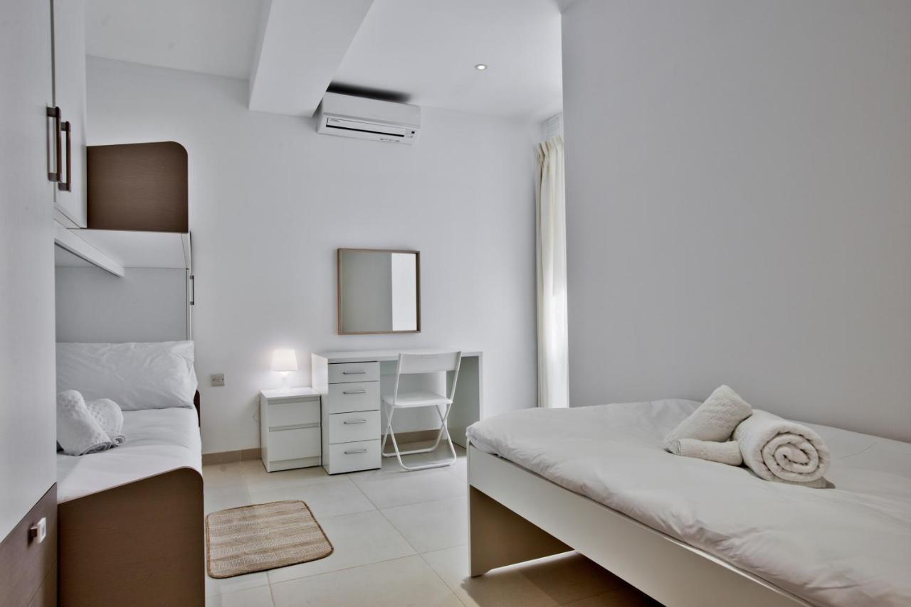 Bright And Central 2 Bedroom Apartment In Σλιέμα Εξωτερικό φωτογραφία