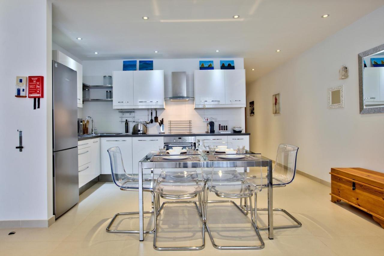Bright And Central 2 Bedroom Apartment In Σλιέμα Εξωτερικό φωτογραφία